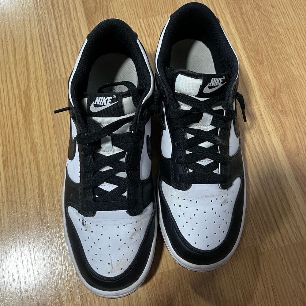 Nike dunk low panda